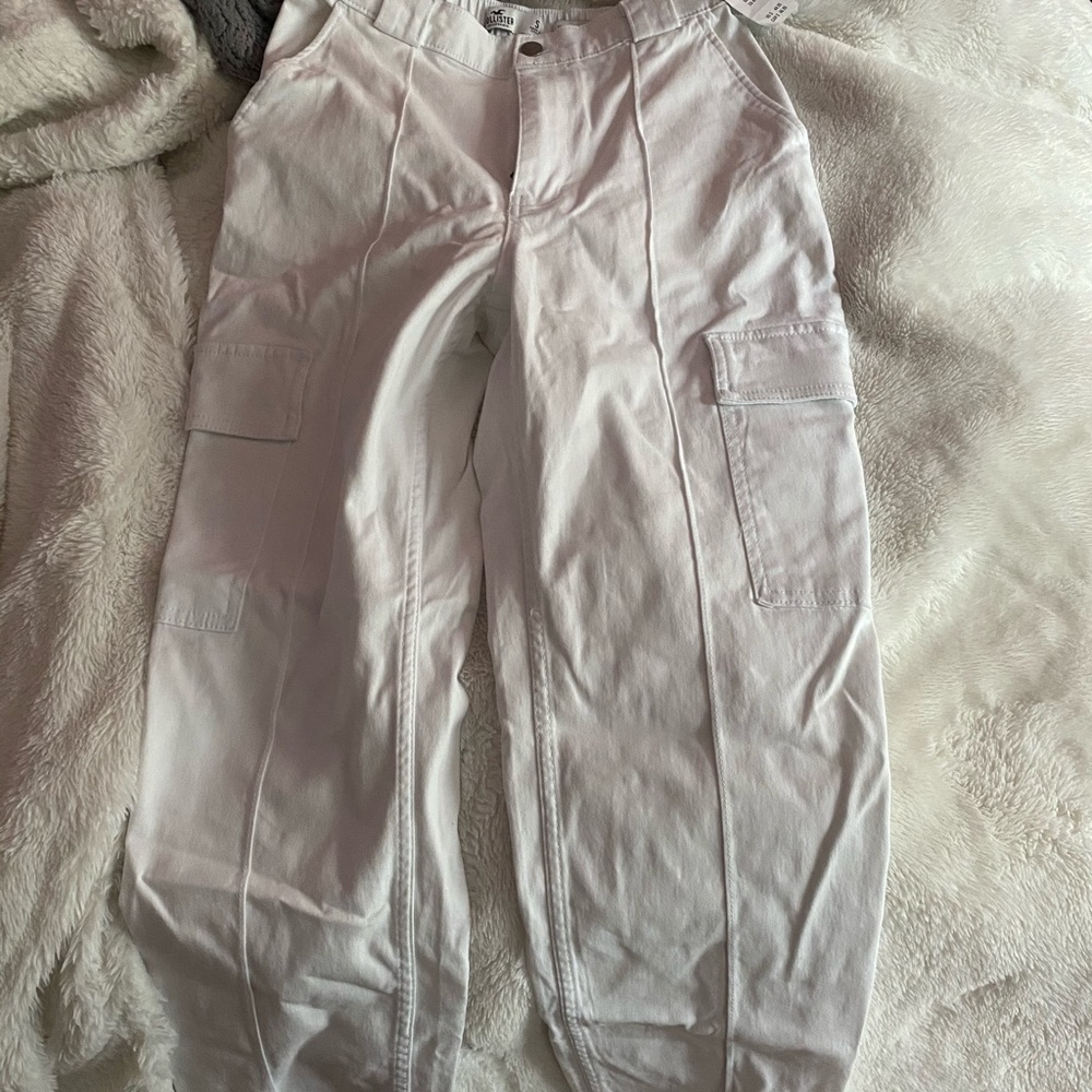 Hollister Cargo Pants *NEW*